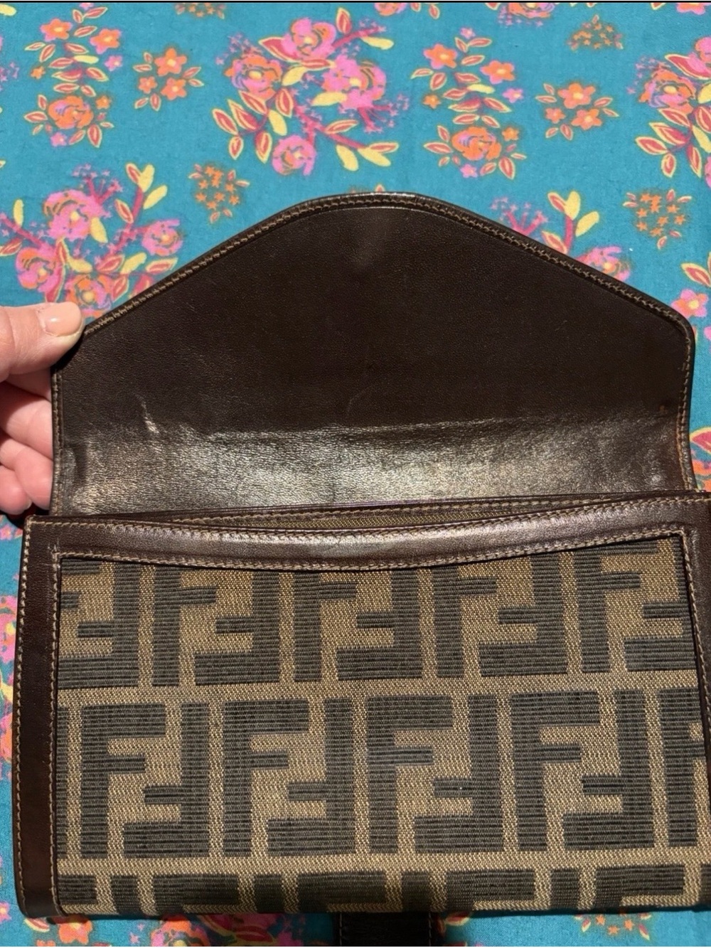 Fendi Zucca clutch wallet with unbranded chain - Picture 4 of 16